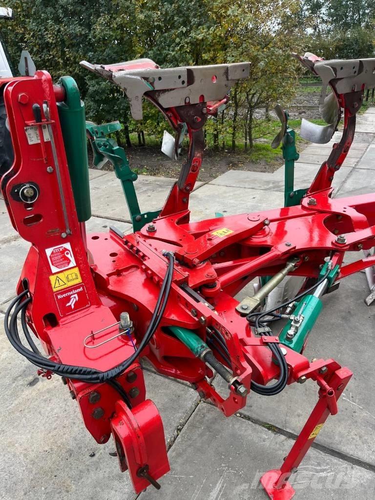 Kverneland LB100-300 Arados reversibles