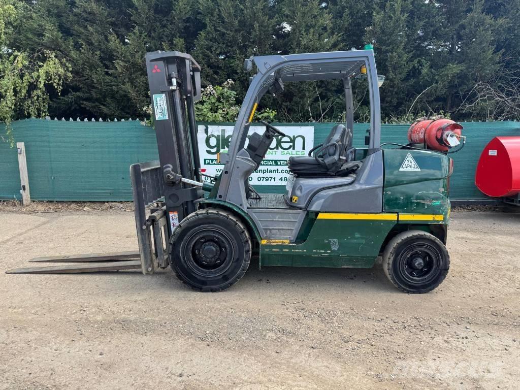 Mitsubishi FG 45 NT Camiones LPG