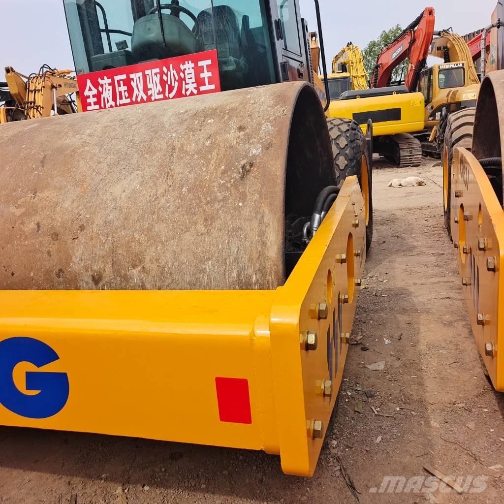 XCMG XS 143J Excavadoras sobre orugas