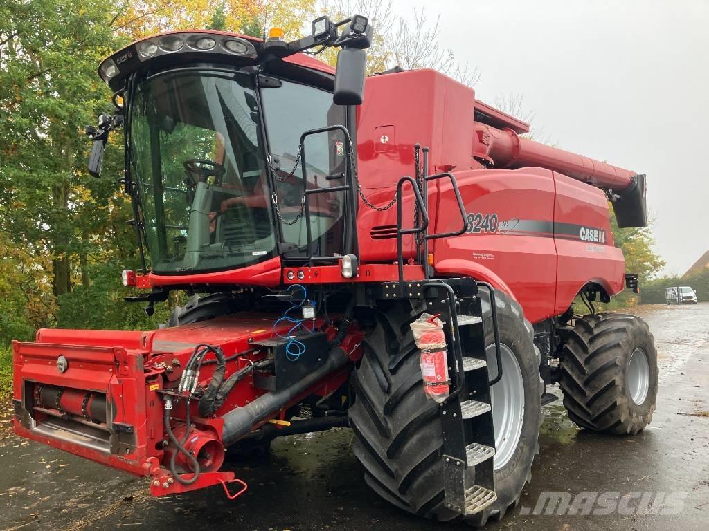 Case IH Axial 8240 Cosechadoras combinadas