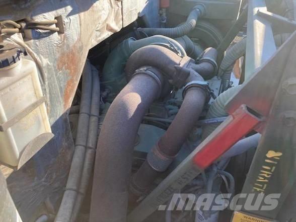 Oshkosh M1070 Camiones tractor