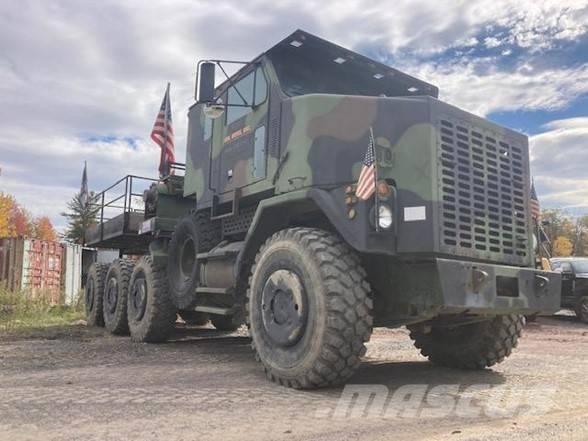 Oshkosh M1070 Camiones tractor
