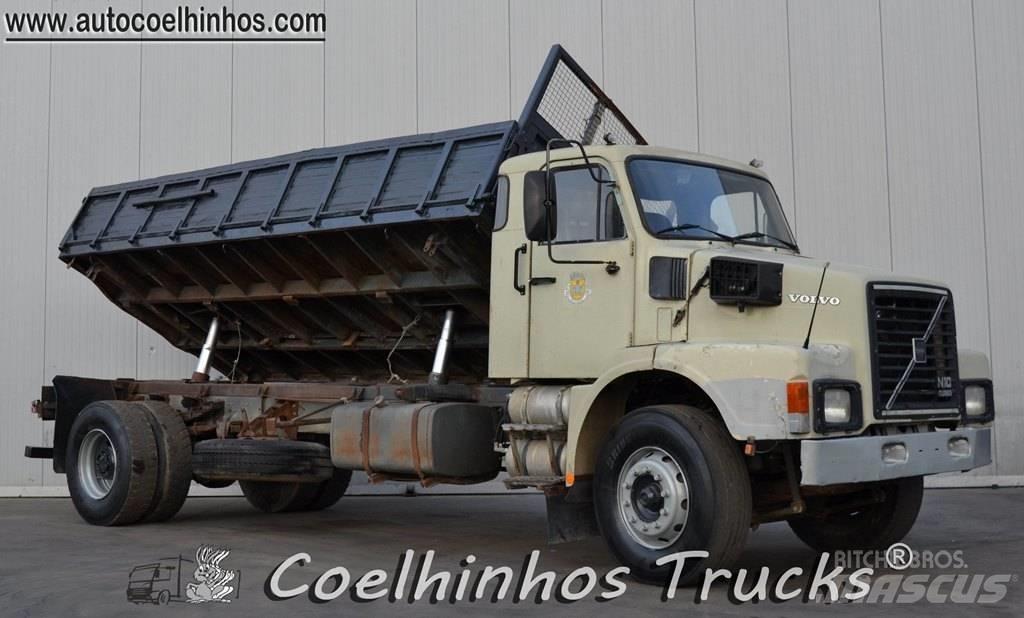 Volvo N10 Bañeras basculantes usadas