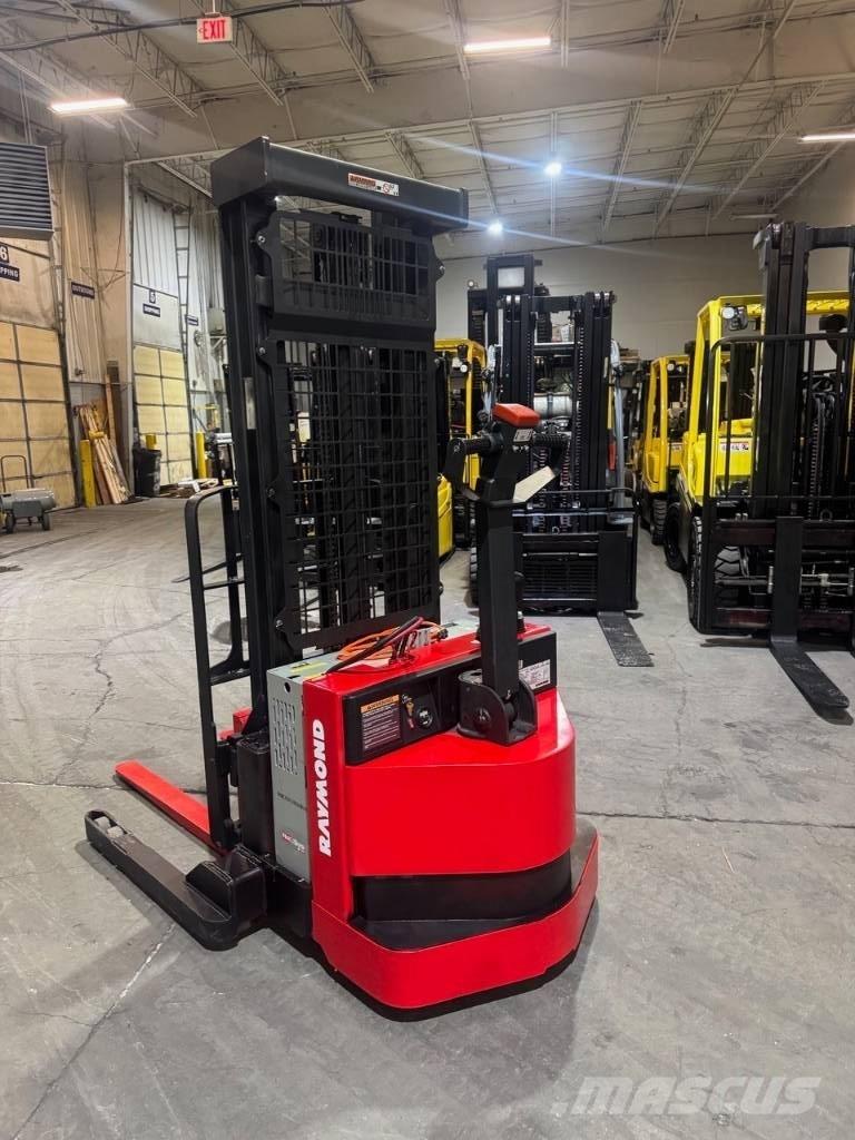 Raymond RSS40 Apiladoras eléctricos