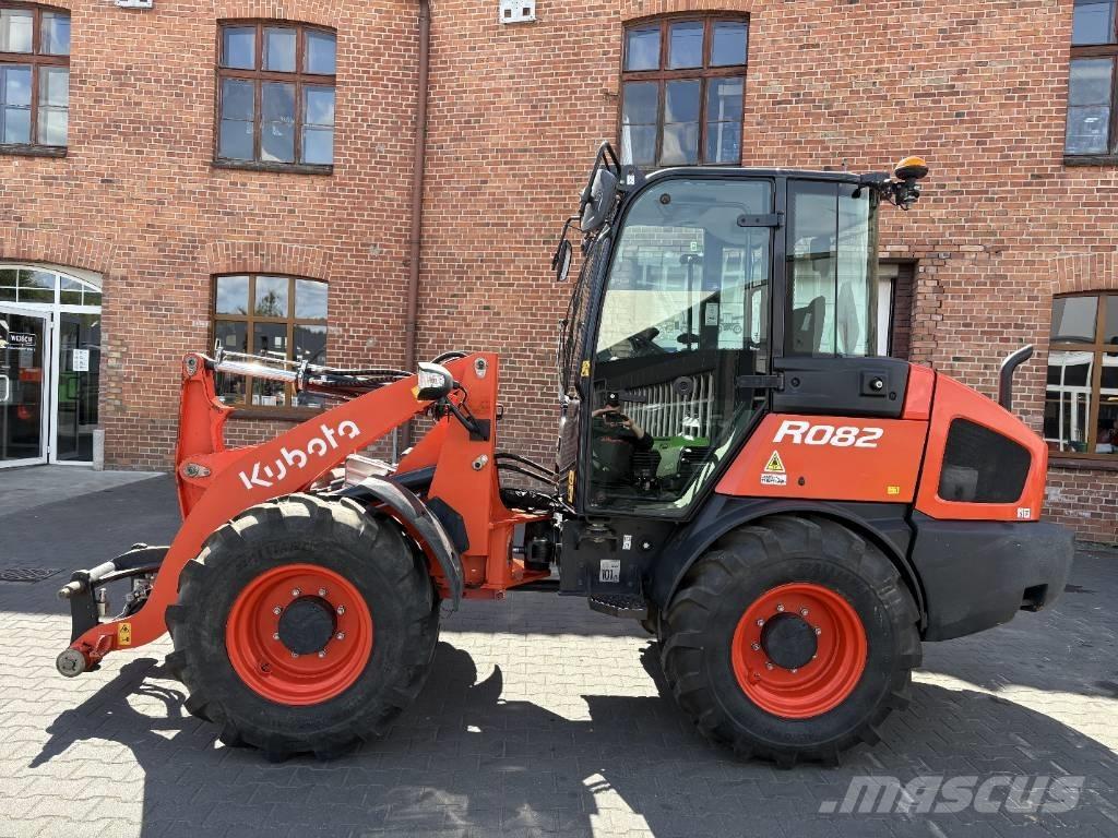 Kubota R 082 Cargadoras sobre ruedas