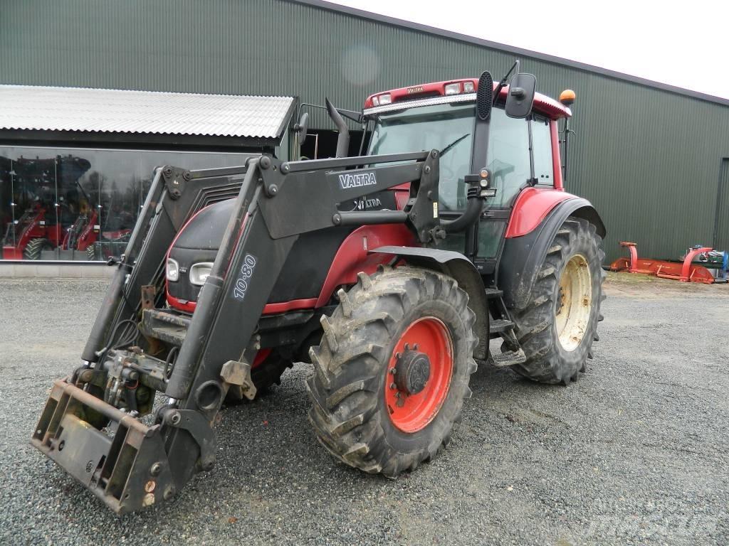 Valtra T140 Tractores