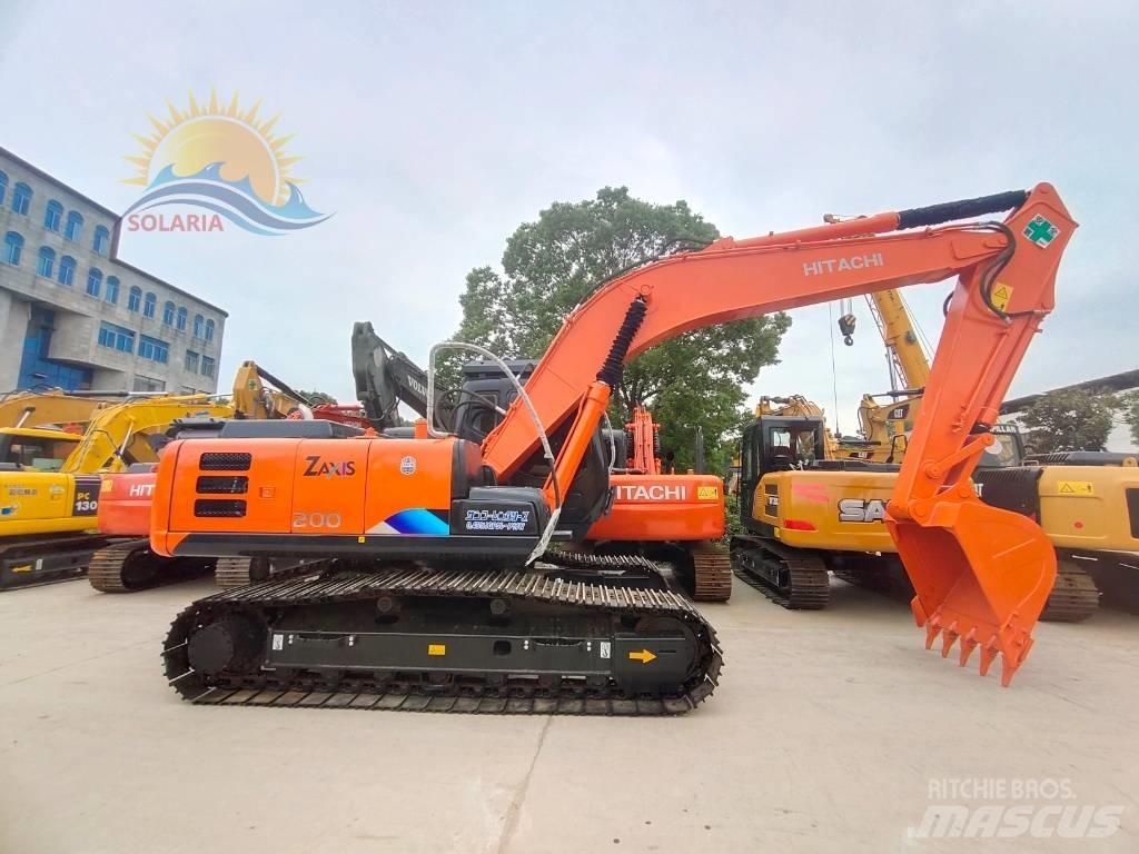 Hitachi ZX 200 Excavadoras sobre orugas