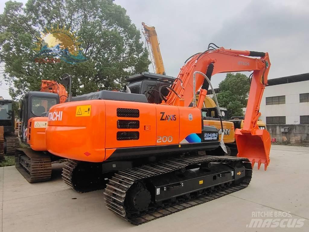 Hitachi ZX 200 Excavadoras sobre orugas