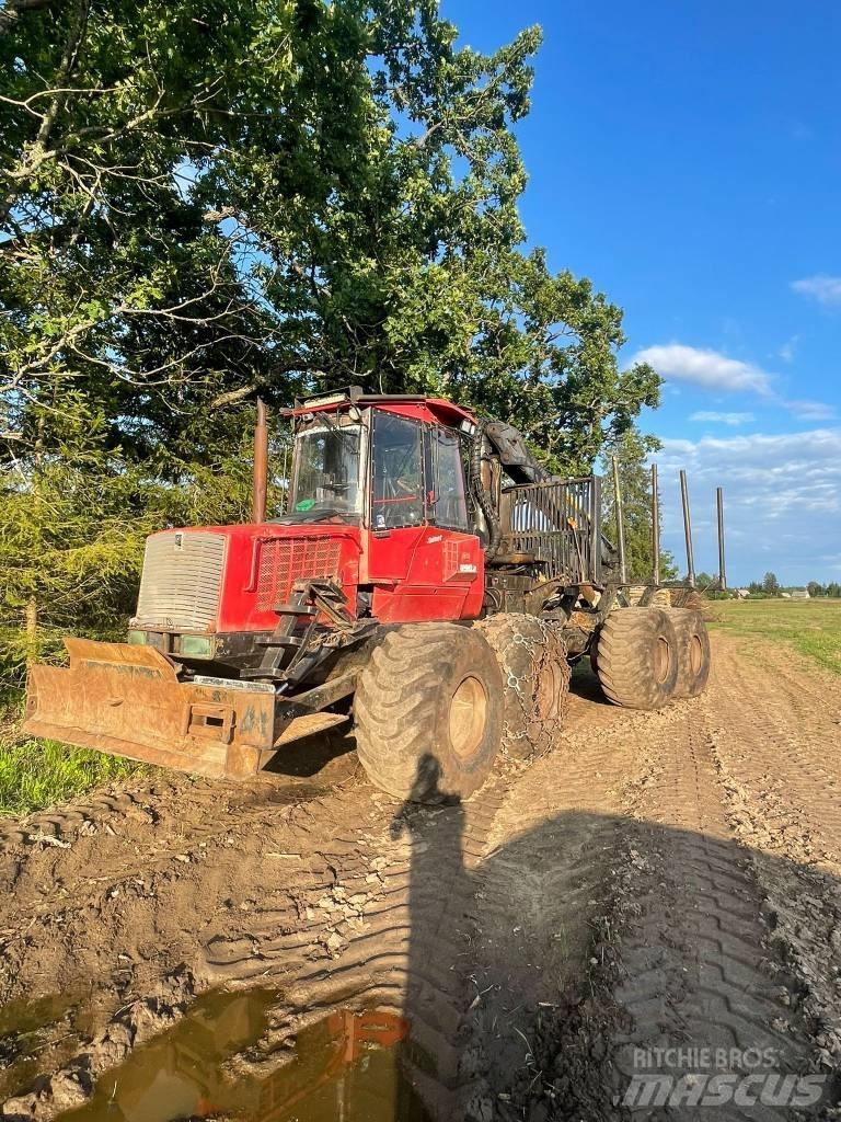 Valmet 890,2 Transportadoras