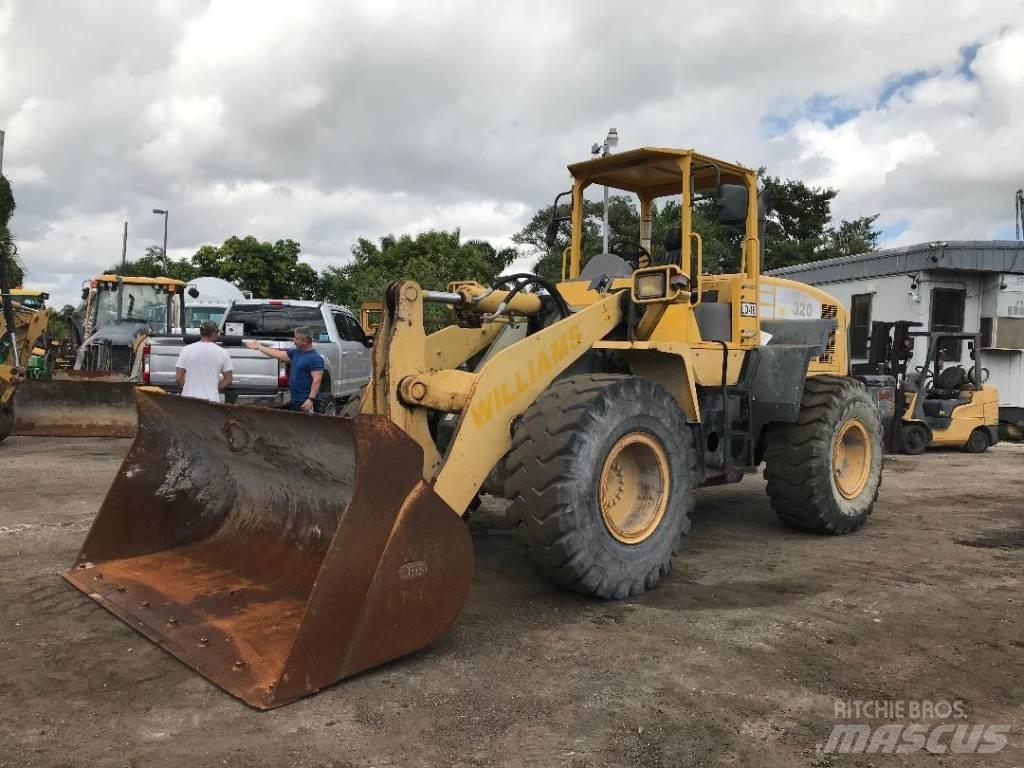 Komatsu WA320-5 Cargadoras sobre ruedas