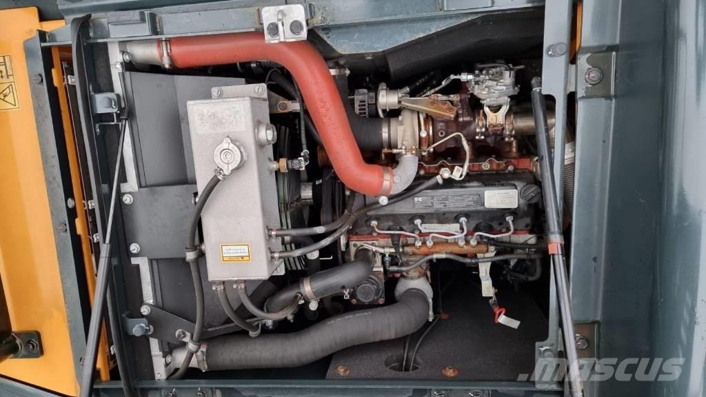 Hyundai HX 140 AL Excavadoras sobre orugas