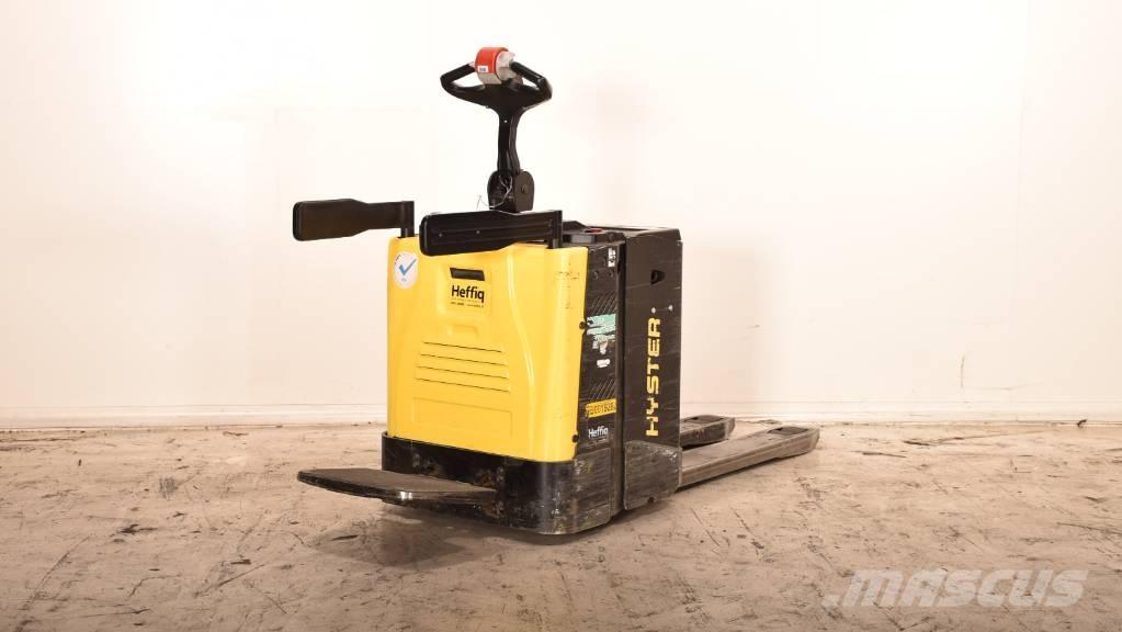 Hyster P 2.0 S Montacargas con plataformas de baja elevación