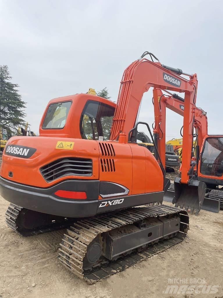 Doosan DX80 Excavadoras 7t - 12t