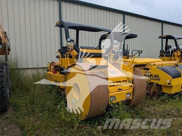 Sakai R2H-4 Rodillos de un solo tambor