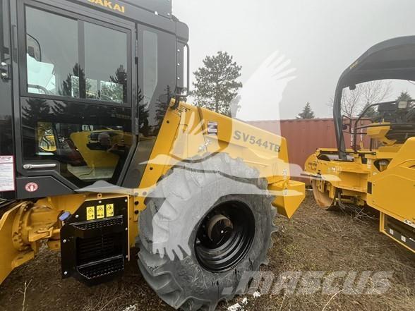 Sakai SV544T Rodillos de un solo tambor