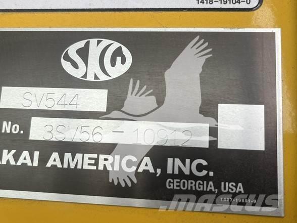 Sakai SV544T Rodillos de un solo tambor