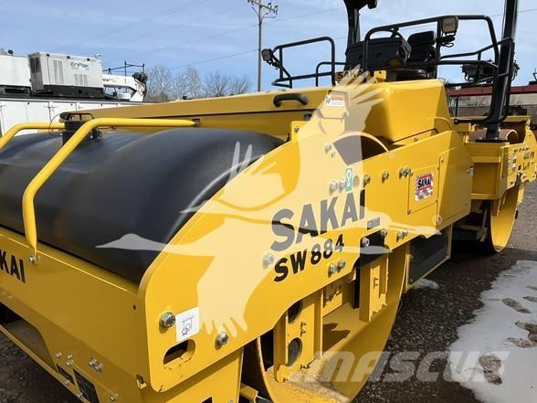 Sakai SW884 Rodillos de un solo tambor