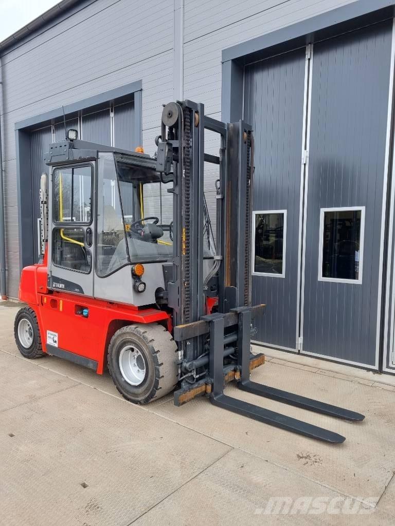 Kalmar DCE 55-6 Camiones diesel