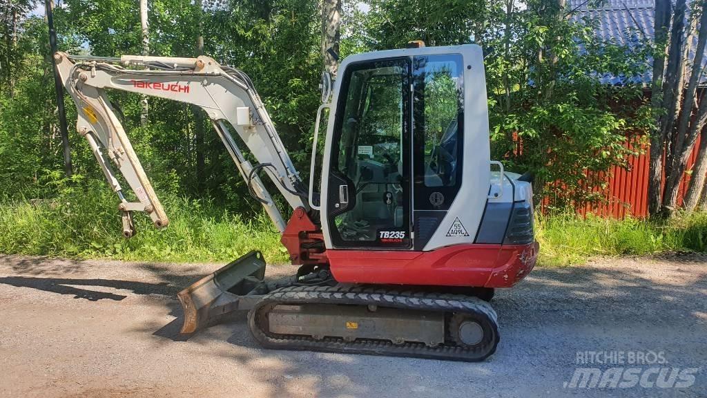 Takeuchi TB235 Miniexcavadoras