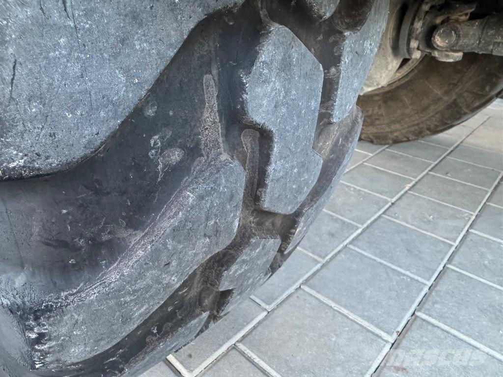 Liebherr L 506 Cargadoras sobre ruedas