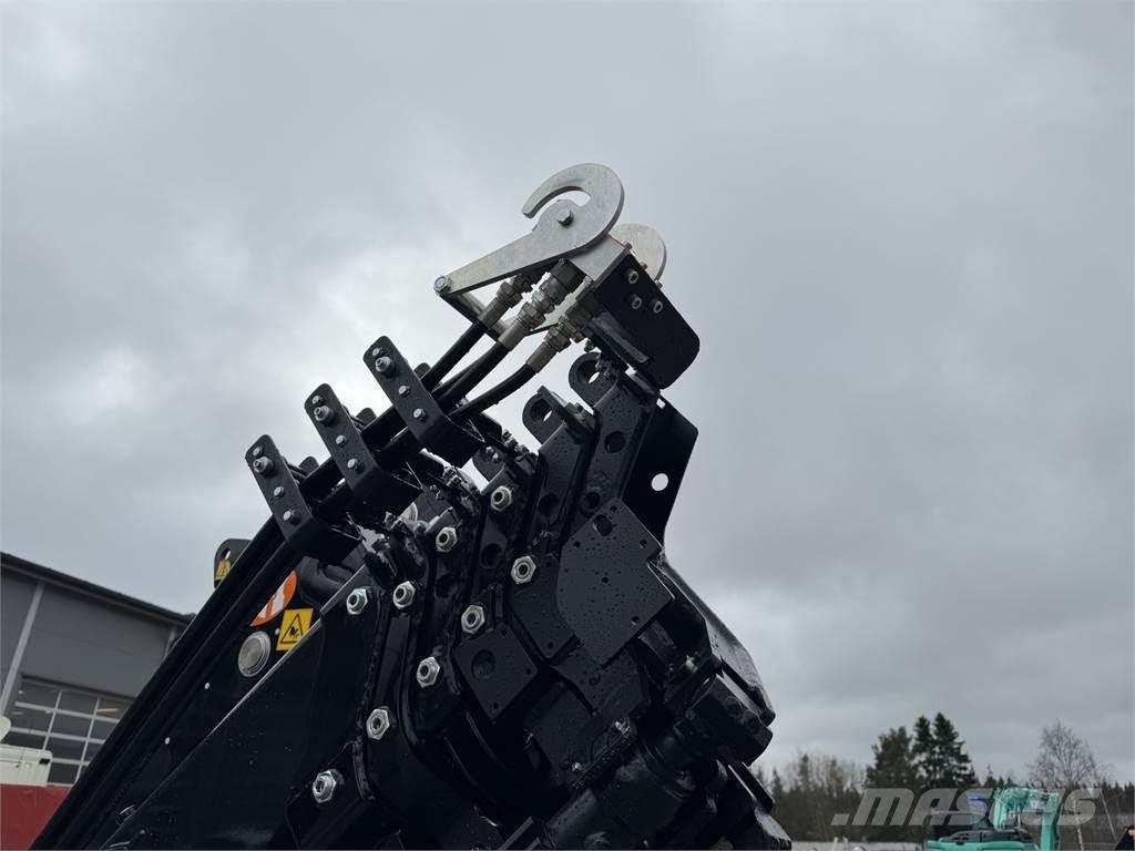 PM 23525 SP Grúas cargadoras