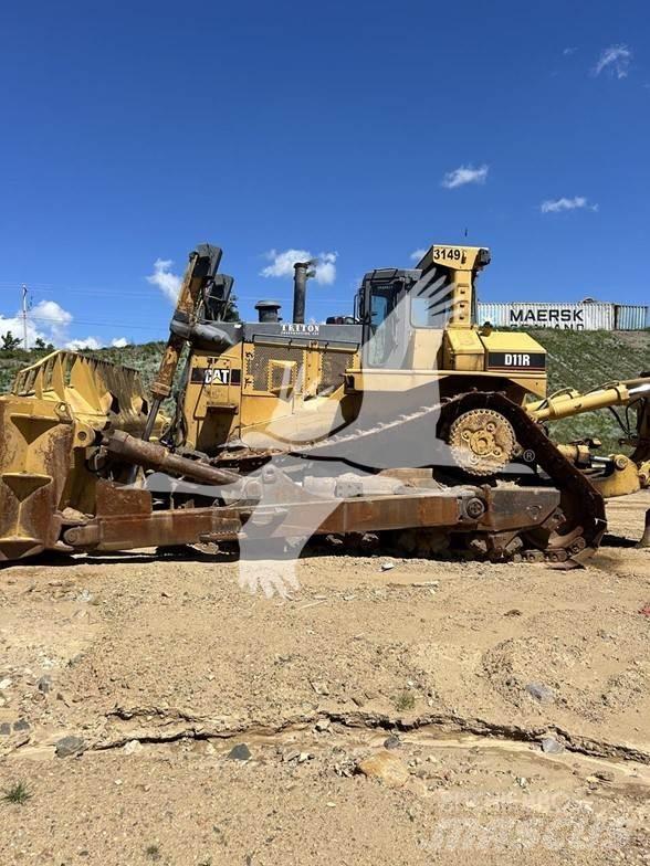 CAT D11R Buldozer sobre oruga