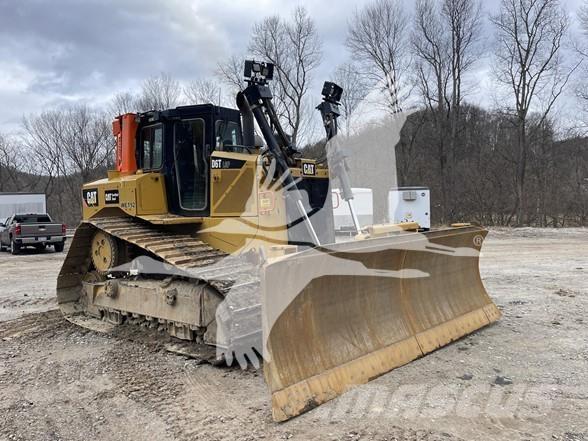 CAT D6T LGP Buldozer sobre oruga