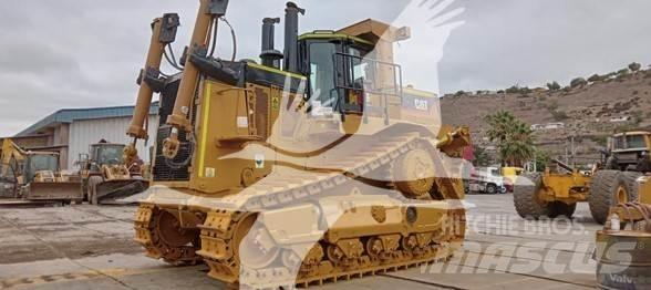 CAT D8T Buldozer sobre oruga