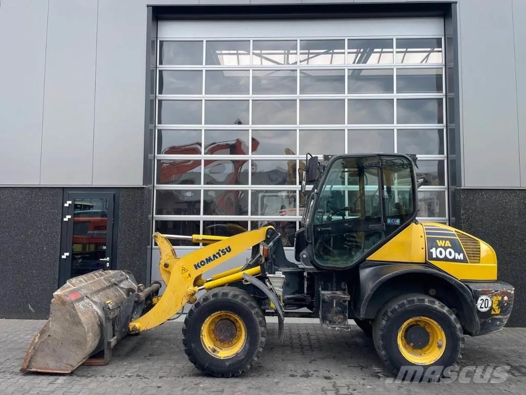 Komatsu WA100 Cargadoras sobre ruedas