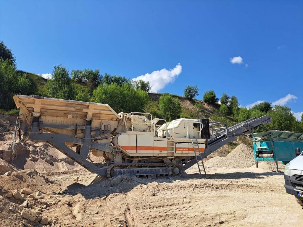 Metso NP 1110M Trituradoras móviles