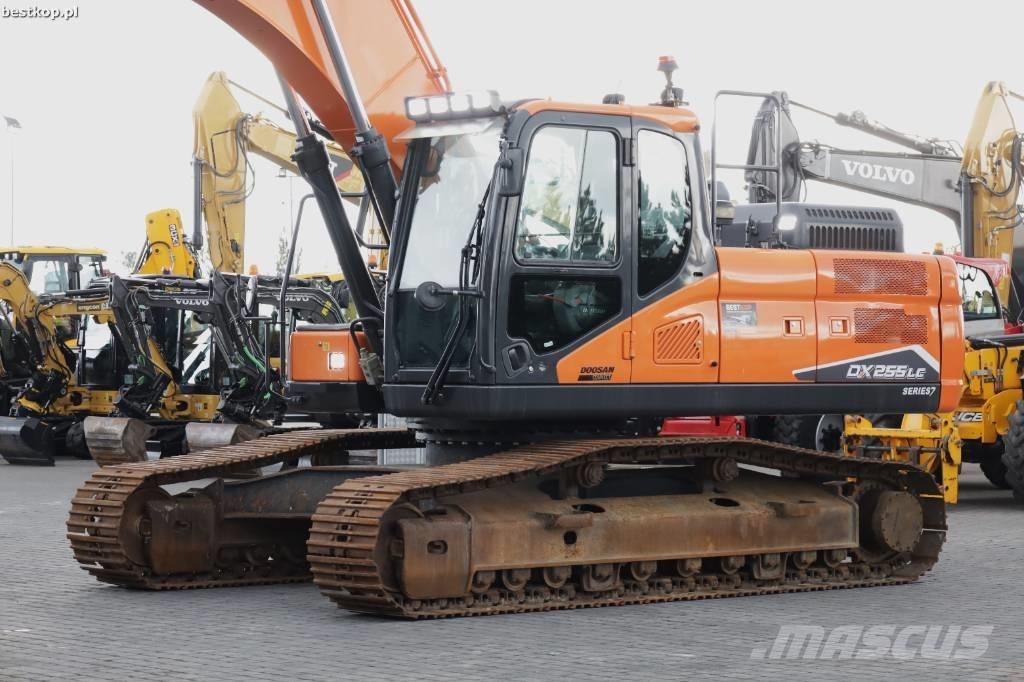 Doosan DX 255 LC-7 Excavadoras sobre orugas