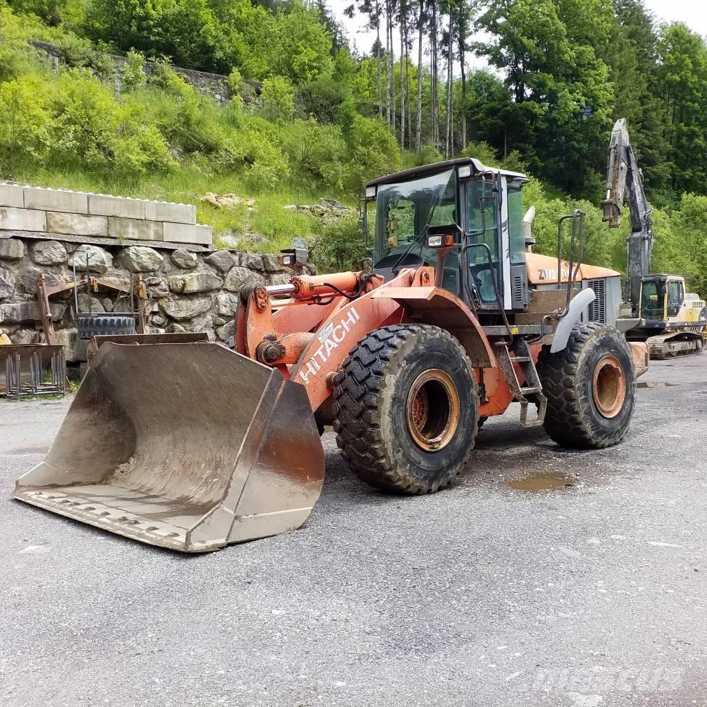 Hitachi ZW 220 Cargadoras sobre ruedas