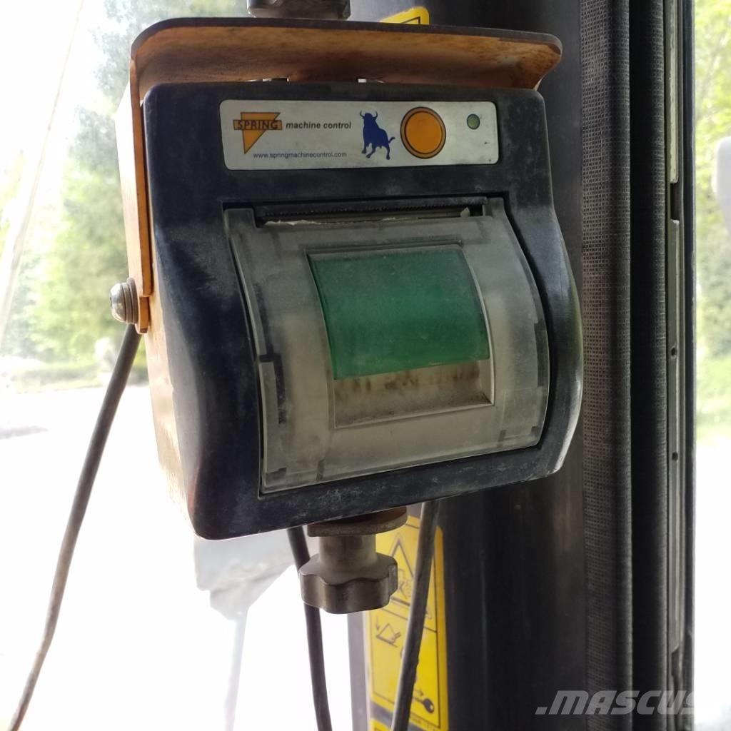 Hitachi ZW 220 Cargadoras sobre ruedas