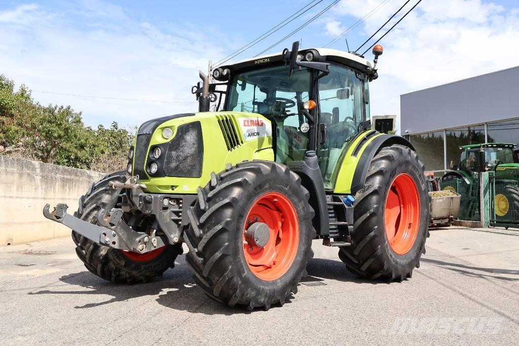 CLAAS Arion 460 Tractores
