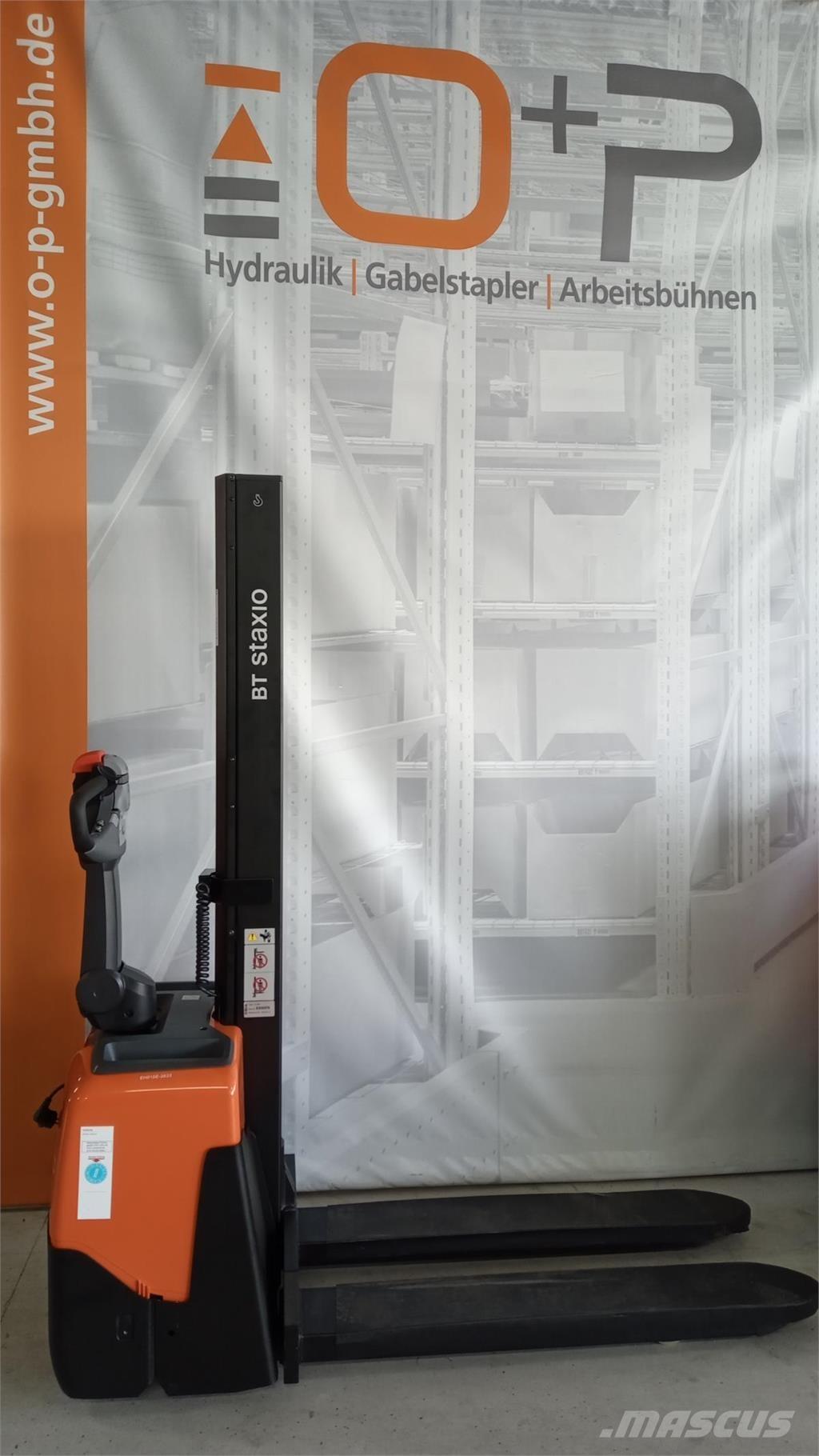 Toyota HWE100 Apiladoras eléctricos