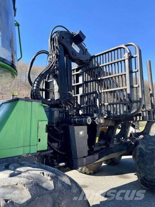 John Deere 1910 E Transportadoras