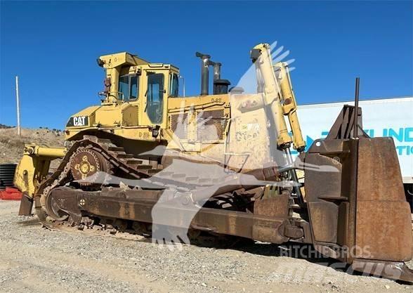 CAT D11N Buldozer sobre oruga