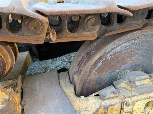 CAT D6C Buldozer sobre oruga