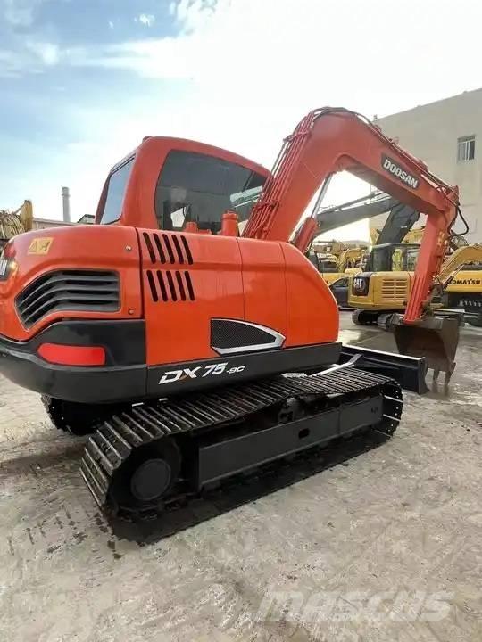 Doosan DX75-9C Excavadoras 7t - 12t