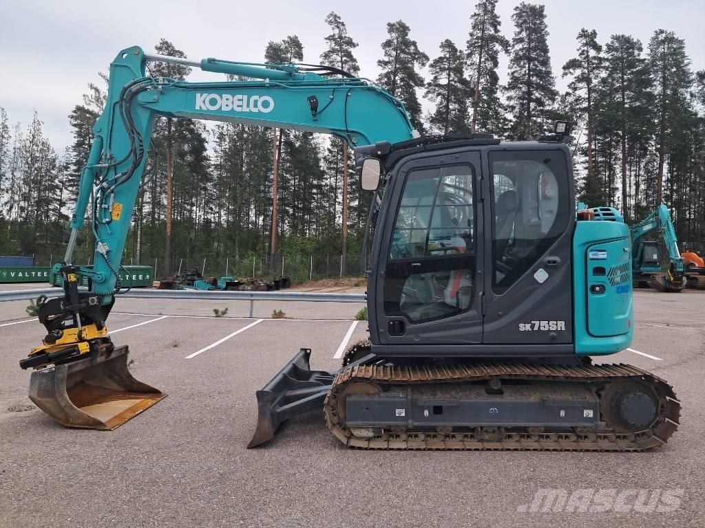 Kobelco SK75SR-7 Excavadoras 7t - 12t
