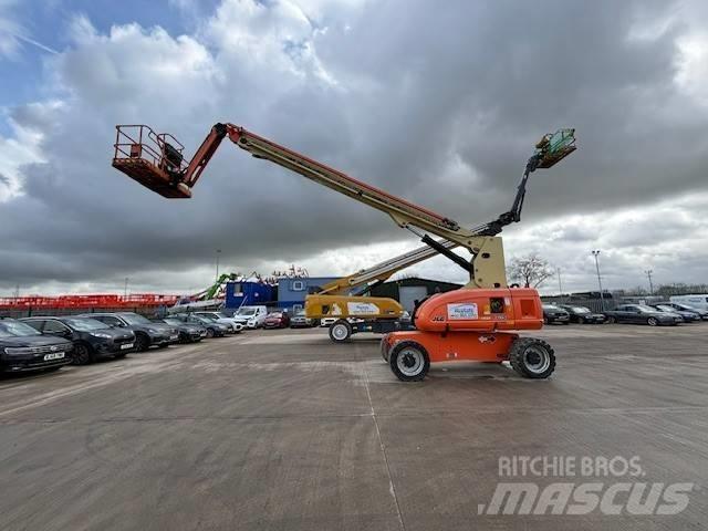 JLG 860 SJ Plataformas con brazo de elevación telescópico