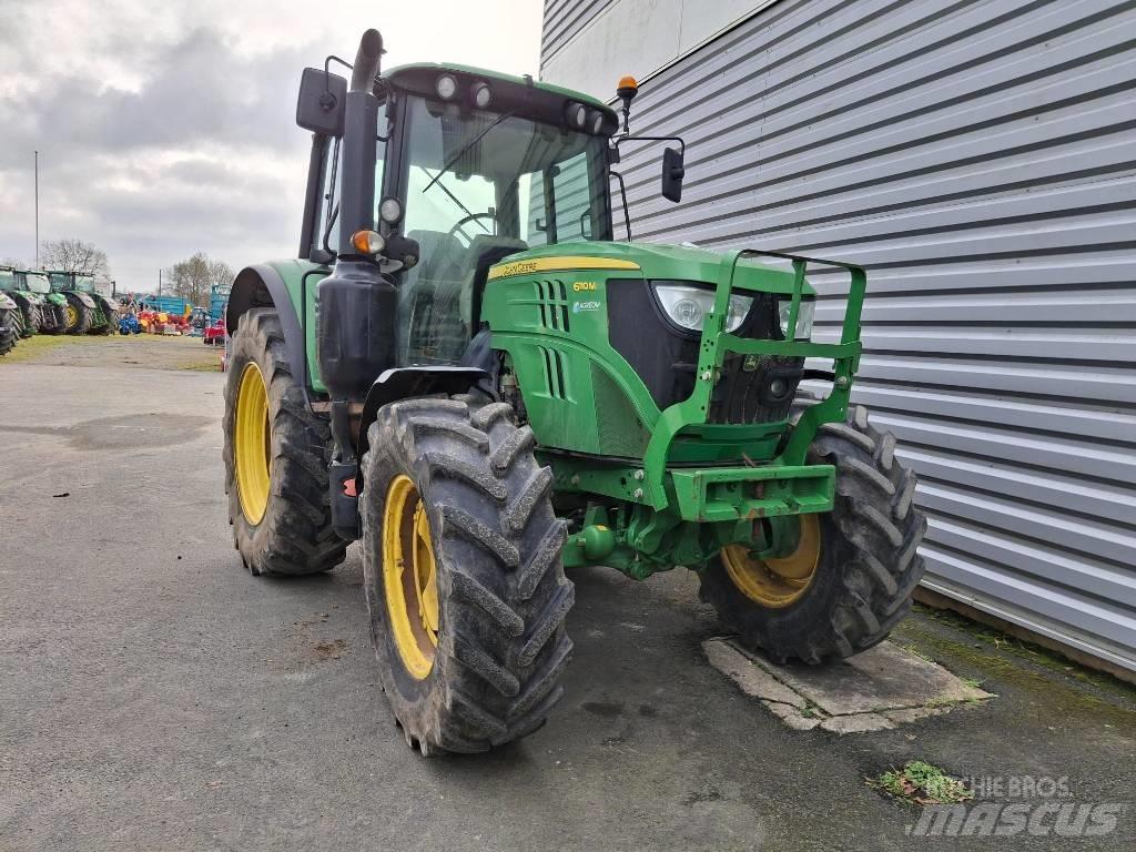 John Deere 6110M Tractores