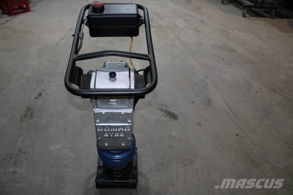 Bomag BT 68 Placas compactadoras