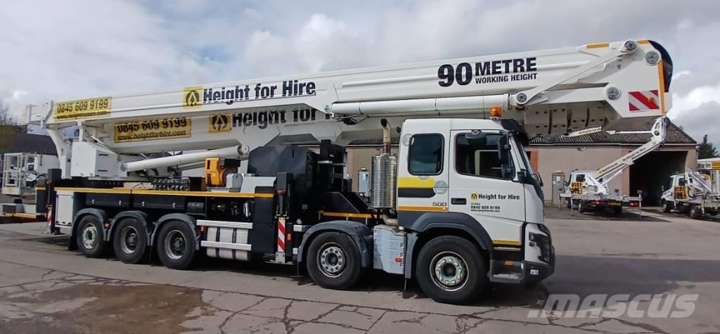 Bronto S90 HLA-X Plataformas sobre camión