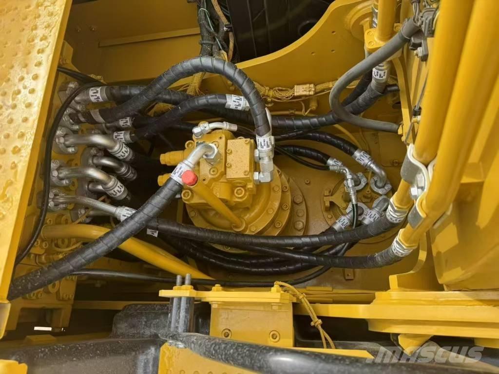 CAT 323GC Excavadoras sobre orugas