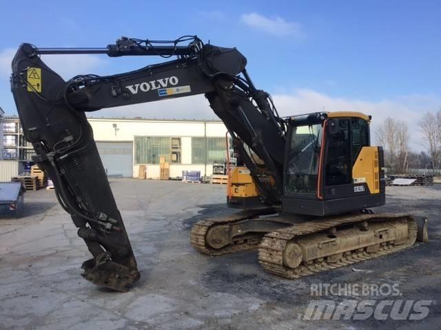 Volvo ECR 235EL Excavadoras sobre orugas