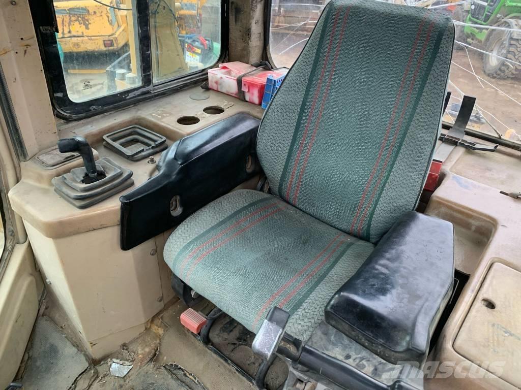 CAT D 6 M XL Buldozer sobre oruga