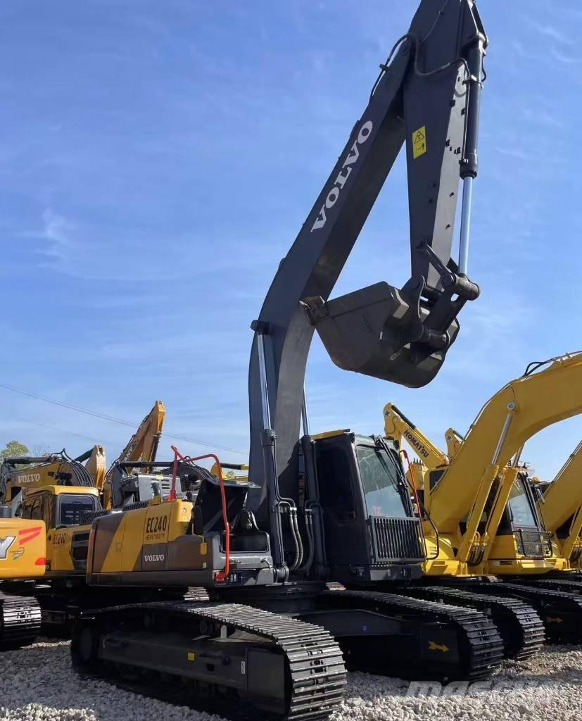 Volvo EC 240 Excavadoras sobre orugas