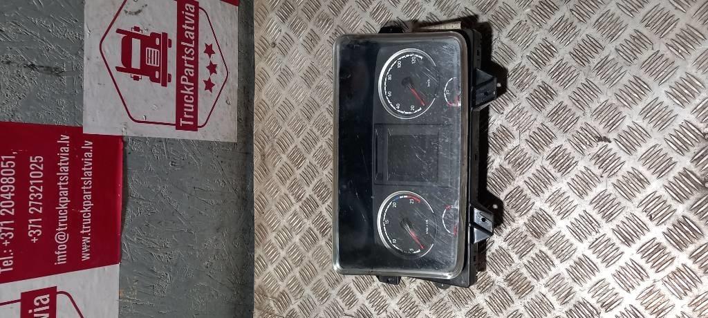 Scania R 440   2052210 Cabinas