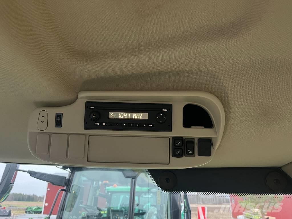 John Deere 6130 R Tractores